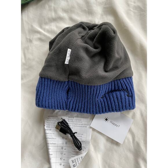 Asiilovi Bluetooth Winter Beanie - Picture 5 of 8